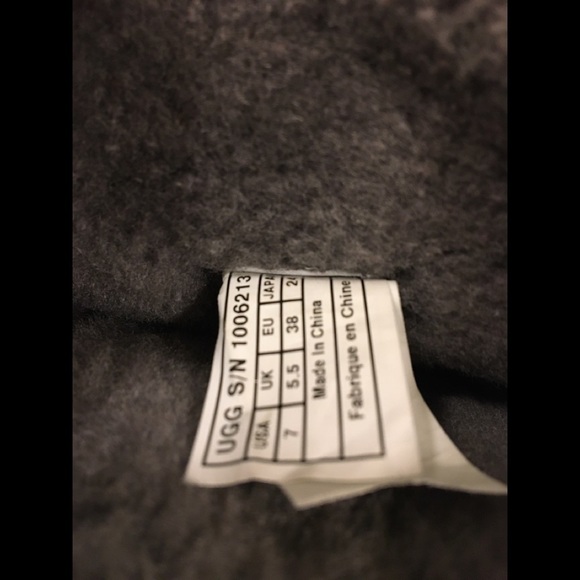 UGG Australia Boot - Picture 13 of 15